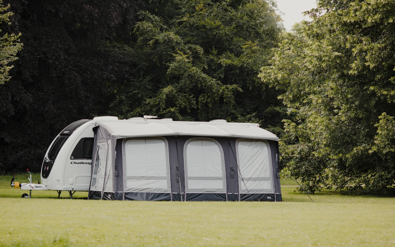 Vango Aufblasbares Vorzelt Für Wohnwagen Tuscany Air 500 Elements ProShield 14 Vango Aufblasbares Vorzelt Für Wohnwagen Tuscany Air 500 Elements ProShield – Bild 12