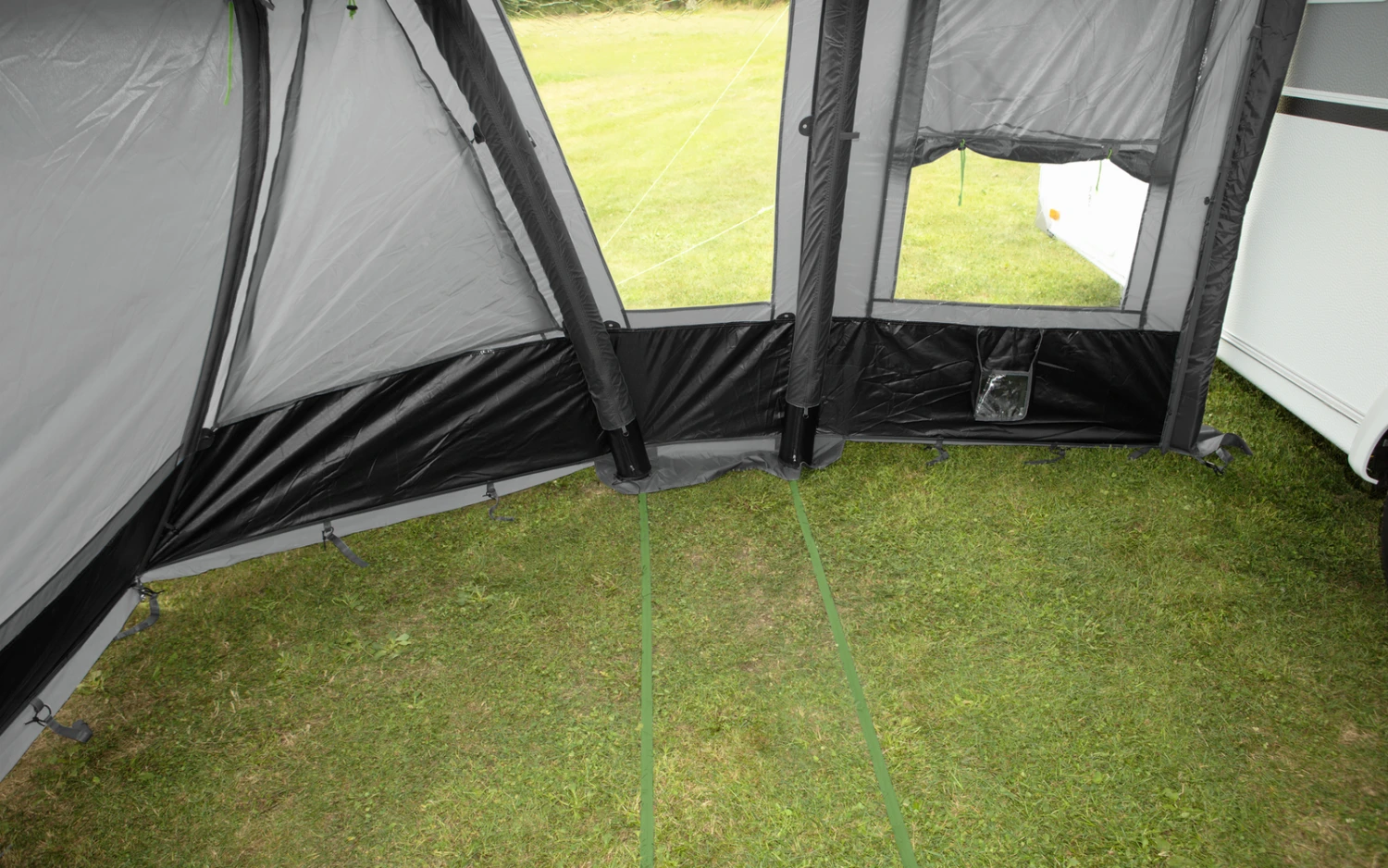 Berger Garda Air Aufblasbares Vorzelt Für Wohnwagen 8 Berger Garda Air Aufblasbares Vorzelt Für Wohnwagen – Bild 6