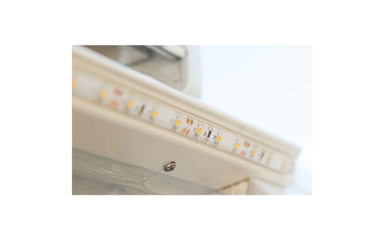 Dometic RainTec RT 100 LED-Regenrinne Für Schiebetüren Fiat Ducato 3 Dometic RainTec RT 100 LED-Regenrinne Für Schiebetüren Fiat Ducato