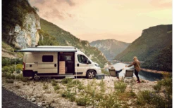 Dometic PerfectRoof PR 2000 Dachmarkise (Anthrazit / Grey Horizon) 31 Dometic PerfectRoof PR 2000 Dachmarkise (Anthrazit / Grey Horizon) -Berger 1551627 8653350