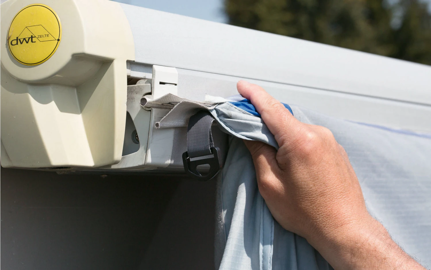 DWT Space Air HQ 375 Aufblasbares Reisevorzelt 12 DWT Space Air HQ 375 Aufblasbares Reisevorzelt – Bild 10