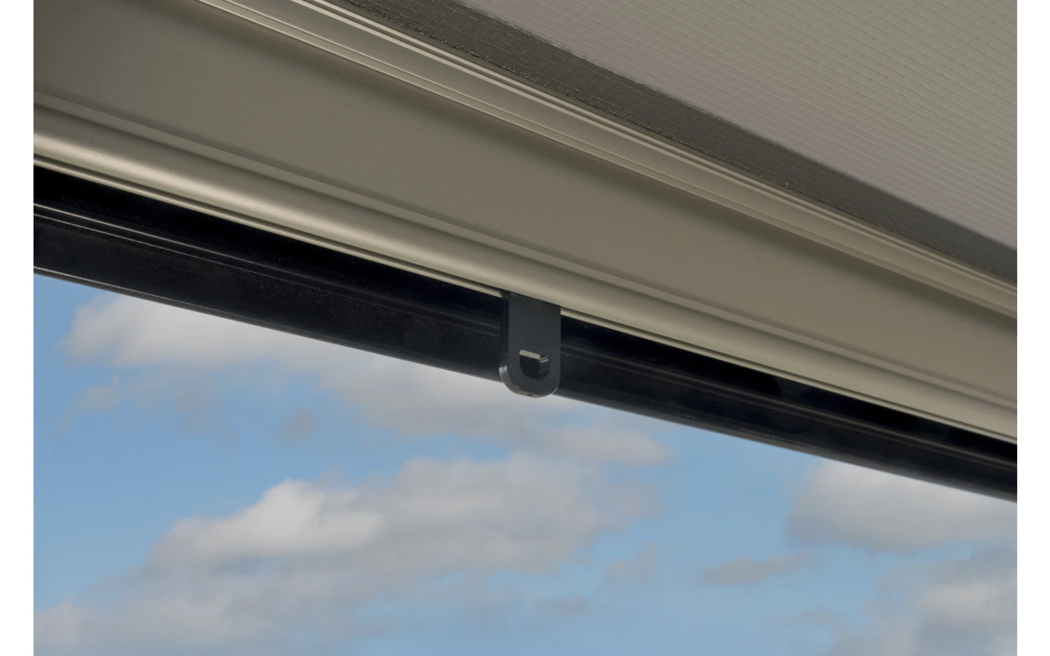 BusBoxx Markisenkederöse Für VW-Markise 12 Stück 4 BusBoxx Markisenkederöse Für VW-Markise 12 Stück – Bild 2